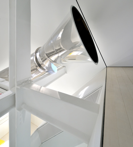 Skyhouse by David Hotson and Ghislaine Viñas Skyhouse by David Hotson and Ghislaine Viñas