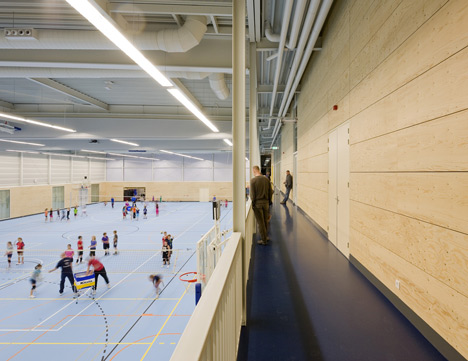 De Rietlanden Sports Hall by Slangen + Koenis Architects