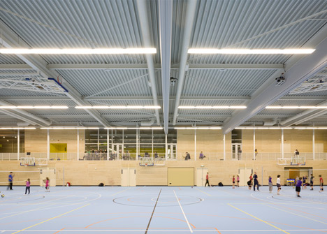 De Rietlanden Sports Hall by Slangen + Koenis Architects