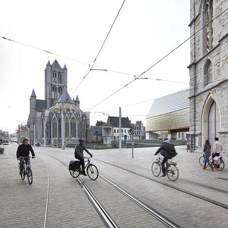 Market Hall by Robbrecht en Daem and Marie-José Van Hee