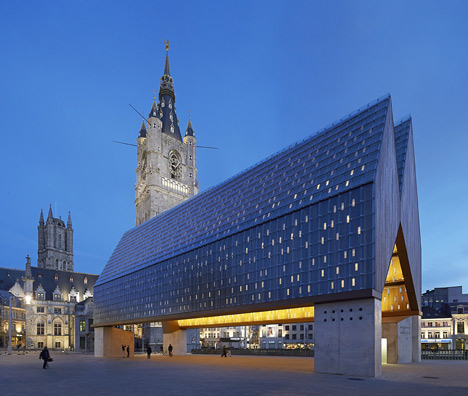 Market Hall by Robbrecht en Daem and Marie-José Van Hee