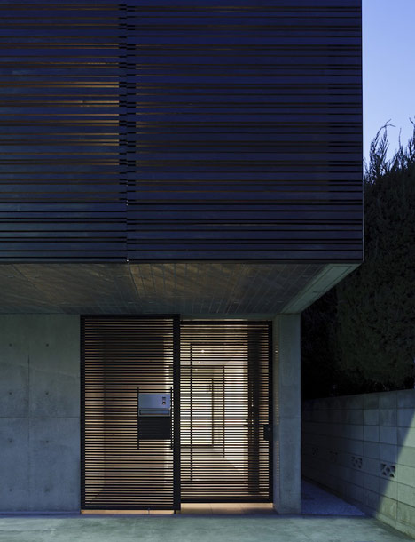 NEUT by Apollo Architects & Associates NEUT by Apollo Architects & Associates