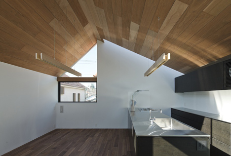 NEUT by Apollo Architects & Associates NEUT by Apollo Architects & Associates
