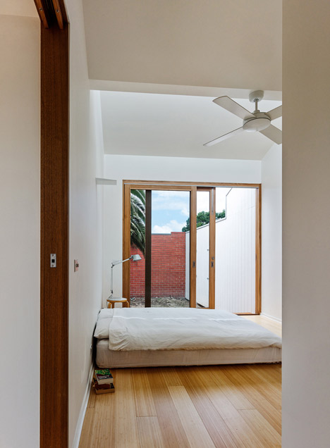 Profile House by BLOXAS Profile House by BLOXAS