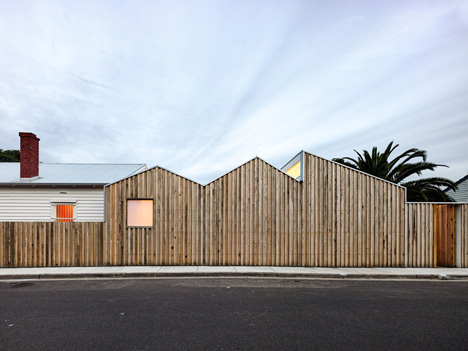 Profile House by BLOXAS Profile House by BLOXAS