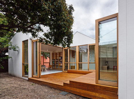 Profile House by BLOXAS Profile House by BLOXAS