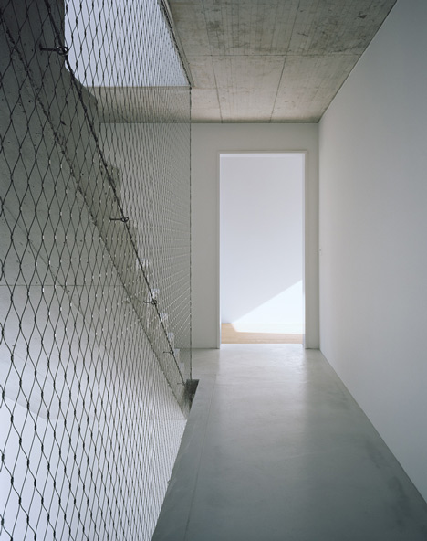 Apartment Building in Chailly by Personeni Raffaele Scharer Architects Apartment Building in Chailly by Personeni Raffaele Scharer Architects