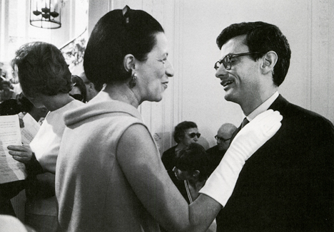 Diana Vreeland: The Eye Has To Travel Diana Vreeland: The Eye Has To Travel