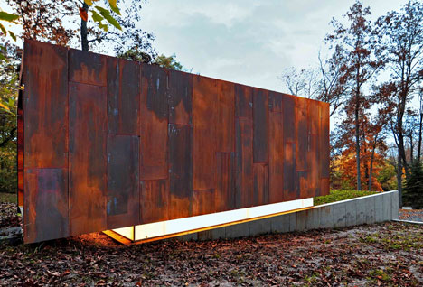 Studio for a Composer by Johnsen Schmaling Architects