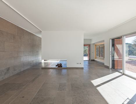 Vale da Abelha House by Duarte Pape Vale da Abelha House by Duarte Pape