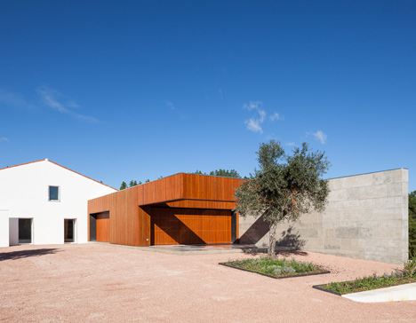 Vale da Abelha House by Duarte Pape Vale da Abelha House by Duarte Pape