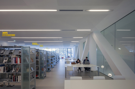 Montauban Public Library Montauban Public Library