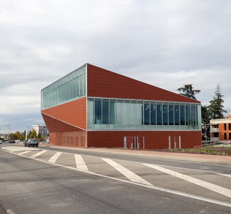 Montauban Public Library Montauban Public Library