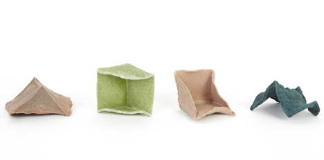 BioElectric plastic made of chitin from crab shells by Jeongwon Ji