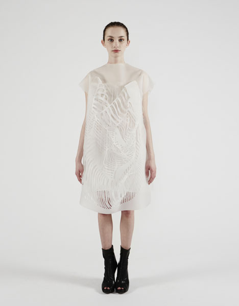 (No)where (Now)here: two gaze-activated dresses by Ying Gao