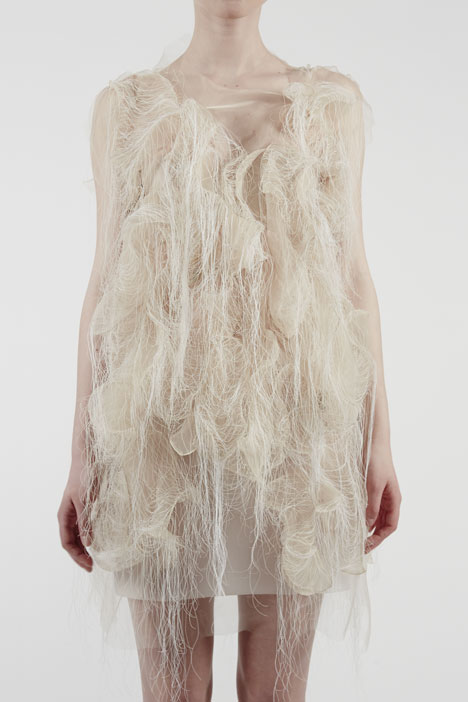 (No)where (Now)here: two gaze-activated dresses by Ying Gao