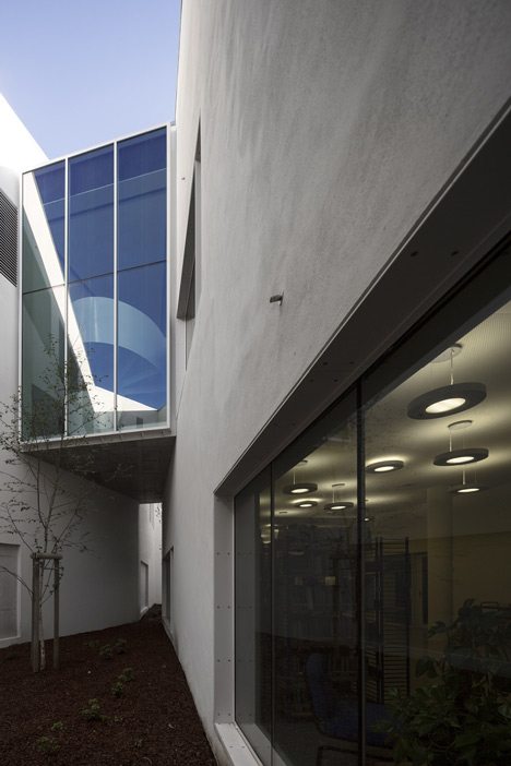 Caneças High School by ARX Portugal
