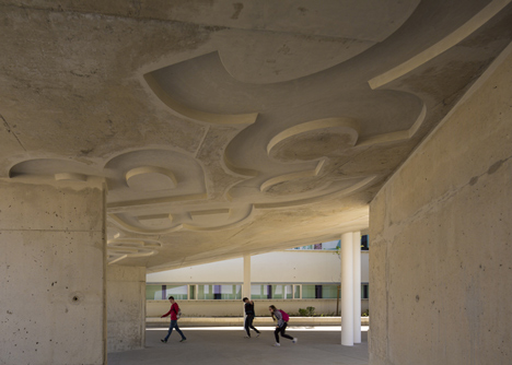 Caneças High School by ARX Portugal