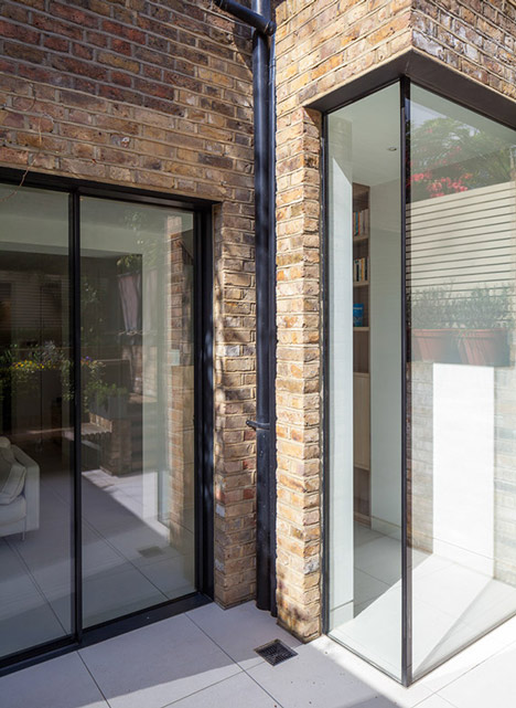 Chelsea Town House by Moxon Architects