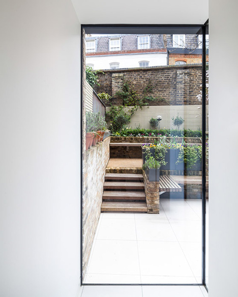 Chelsea Town House by Moxon Architects