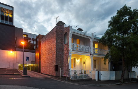 dezeen_HOUSE House by Andrew Maynard Architects_19