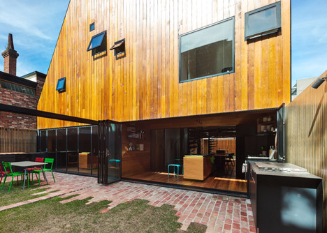 HOUSE House by Andrew Maynard Architects