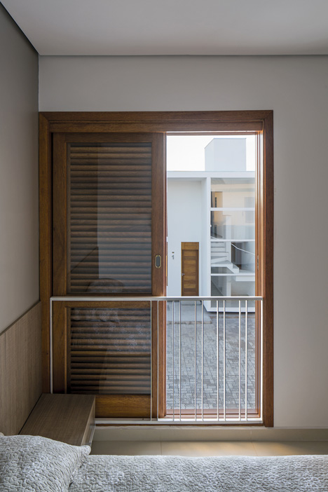 AV Houses by Corsi Hirano Arquitetos