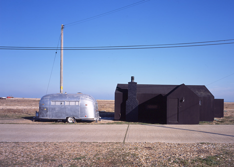 Black Rubber Beach House by Simon Conder Associates