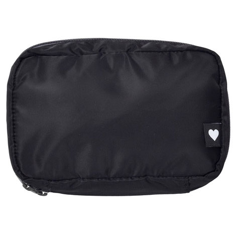 dezeen_Competition- a range of Fab Fly luggage to be won_4