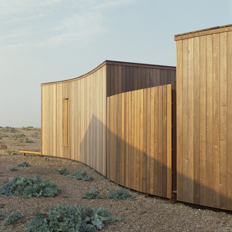 El Ray at Dungeness Beach by Simon Conder Associates