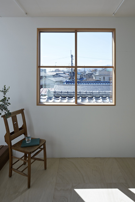 House in Itami by Tato Architects