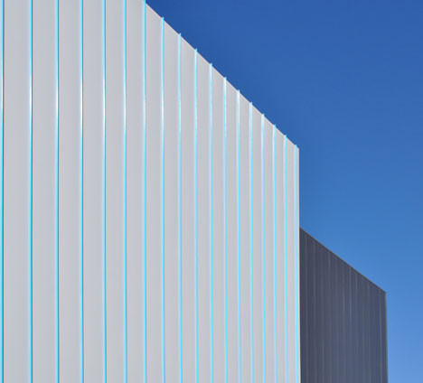 Science Studio and Formaldehyde Building for Damien Hirst by Designscape Architects