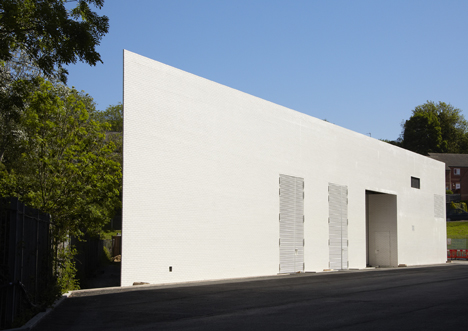 Science Studio and Formaldehyde Building for Damien Hirst by Designscape Architects