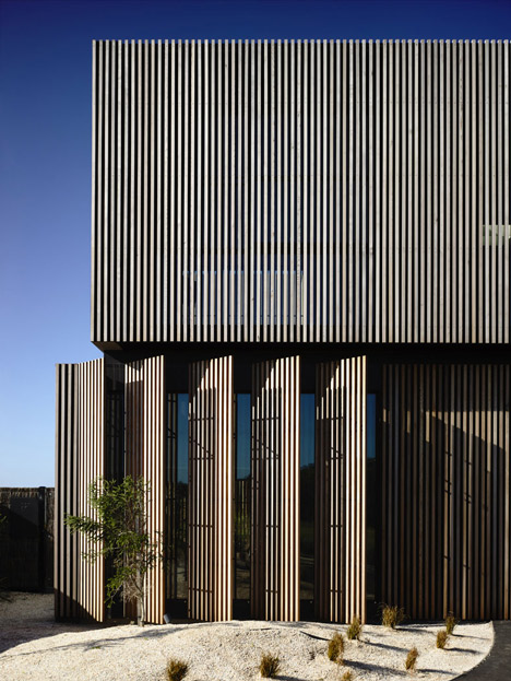Torquay House by Wolveridge