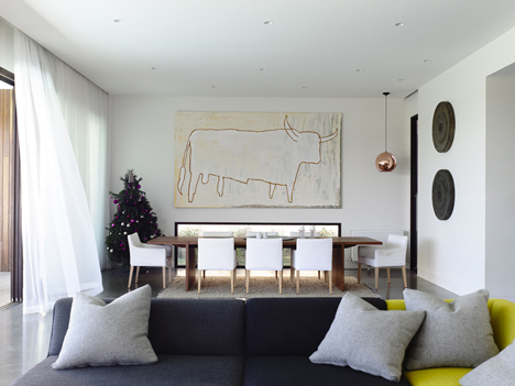 Torquay House by Wolveridge