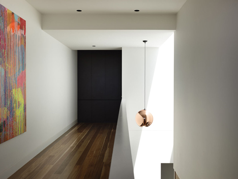 Torquay House by Wolveridge