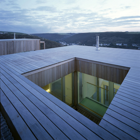 Two Passive Solar Gain Houses in Porthtowan by Simon Conder Associates