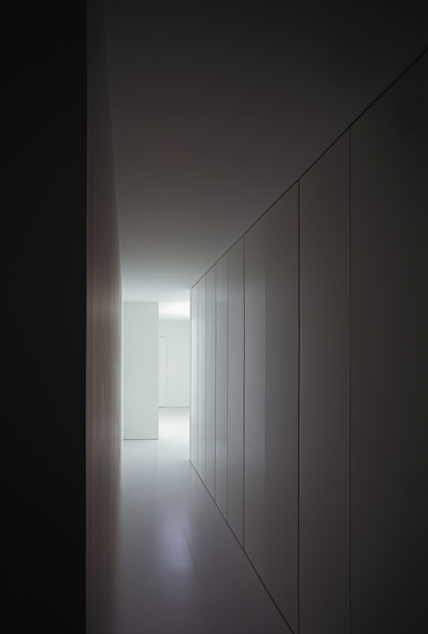 White Cave House by Takuro Yamamoto Architects