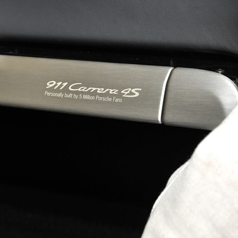 Porsche 911 designed by Facebook Fans