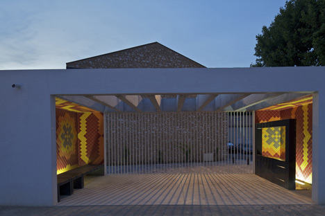 City Centre Pavilion and Main Square by Comac
