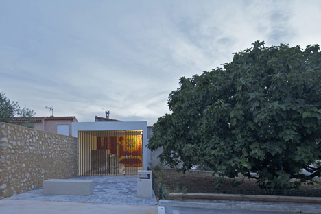 City Centre Pavilion and Main Square by Comac