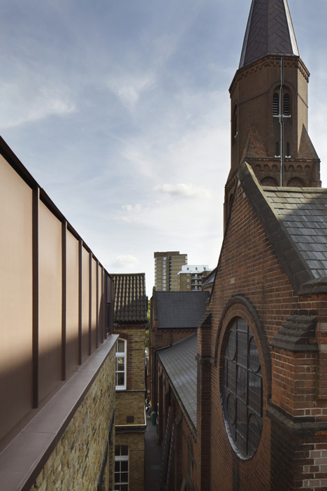 Classroom extension by Studio Webb Architects