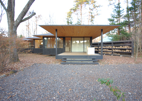 House in Oiwake by Case Design Studio