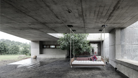 Khopoli House by Spasm Design Architects
