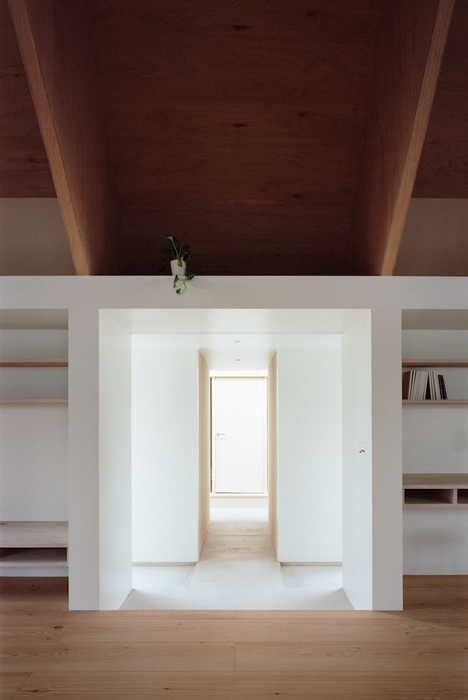 Koya No Sumika by mA-style architects
