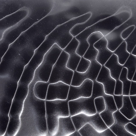 dezeen_Magnetic Fields by Studio Tord Boontje_10