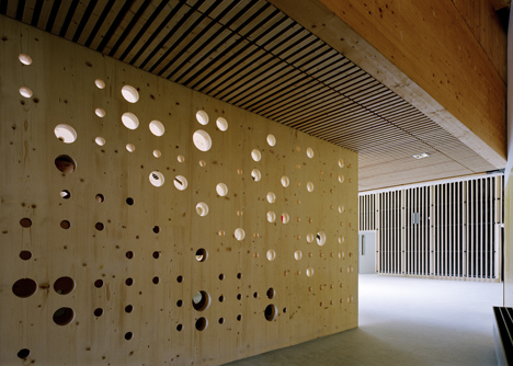 Paul Chevallier School by Tectoniques