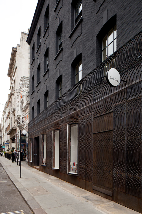Paul Smith Albemarle Street store facade by 6a Architects