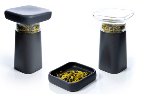 Pinch&Grind by Roger Arquer