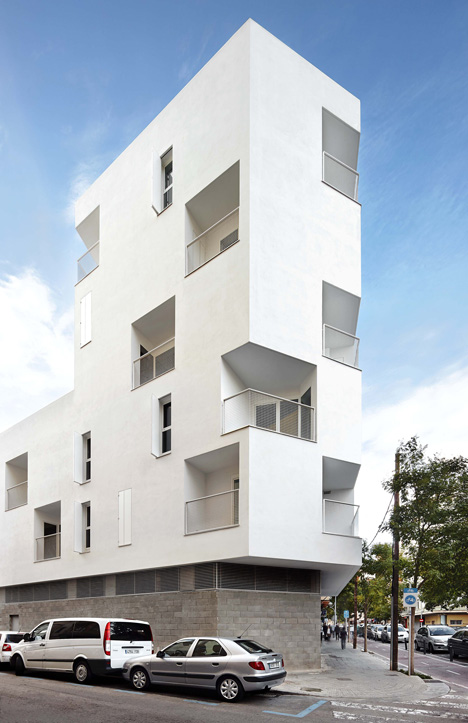 Social Housing in Palma by Ripolltizon